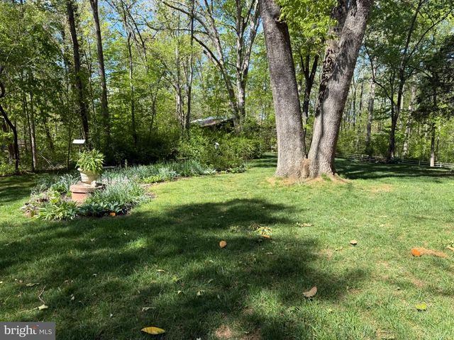 86 MOCKINGBIRD LN, Stafford, VA 22556