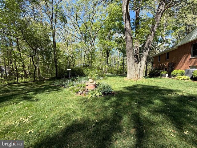 86 MOCKINGBIRD LN, Stafford, VA 22556