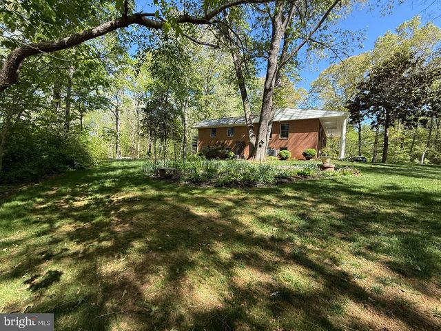 86 MOCKINGBIRD LN, Stafford, VA 22556