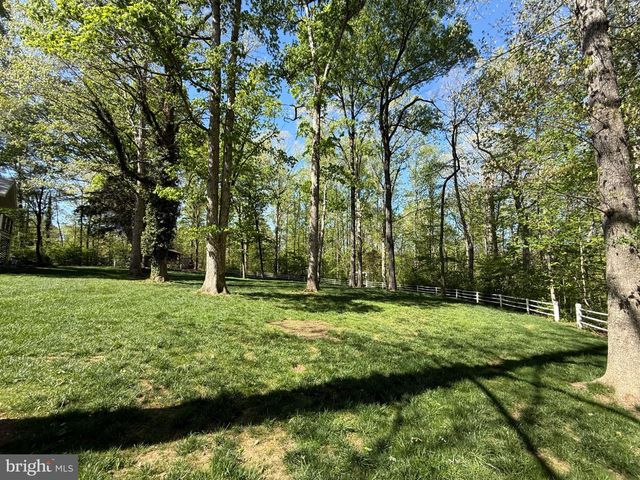 86 MOCKINGBIRD LN, Stafford, VA 22556