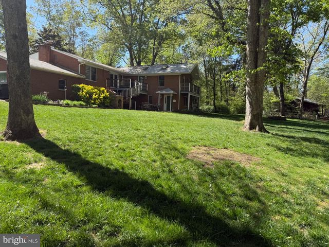 86 MOCKINGBIRD LN, Stafford, VA 22556