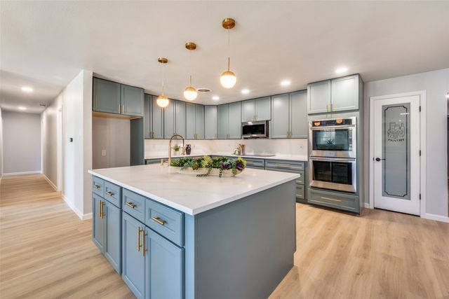 3117 Dreeben Drive, Richland Hills, TX 76118