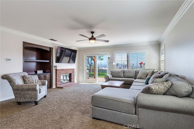 1321 Radcliffe, Corona, CA 92881