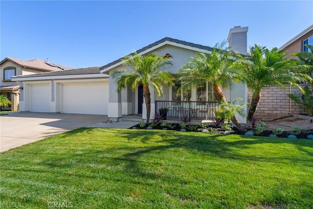 1321 Radcliffe, Corona, CA 92881