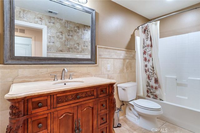 1321 Radcliffe, Corona, CA 92881