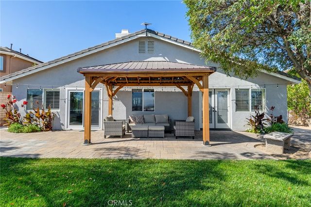 1321 Radcliffe, Corona, CA 92881