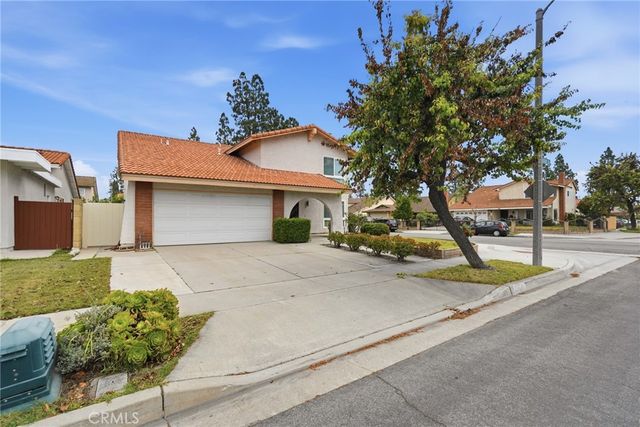 17016 Leslie Avenue, Cerritos, CA 90703
