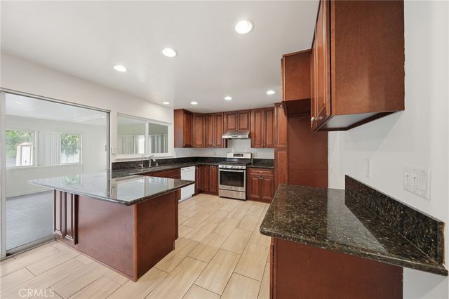 17016 Leslie Avenue, Cerritos, CA 90703