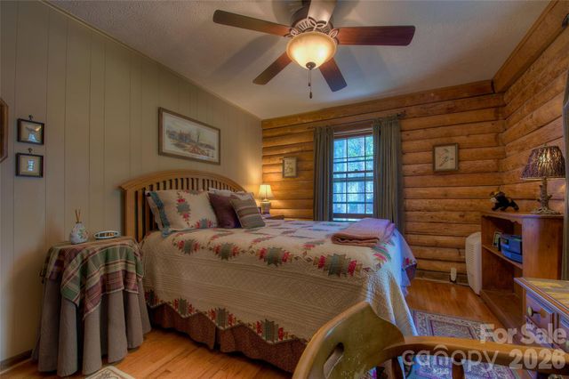 551 Carvers Knob Road, Spruce Pine, NC 28777