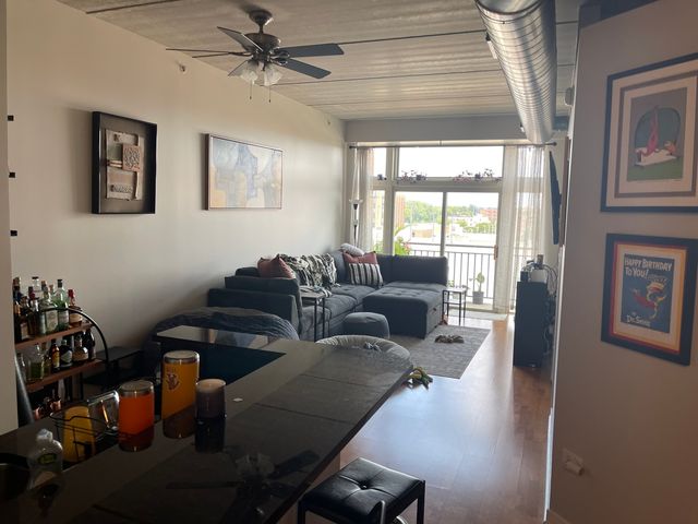 647 Metropolitan Way 612L, Des Plaines, IL 60016