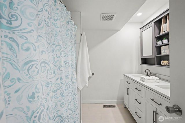 2815 Forest Ridge Drive SE, Auburn, WA 98092