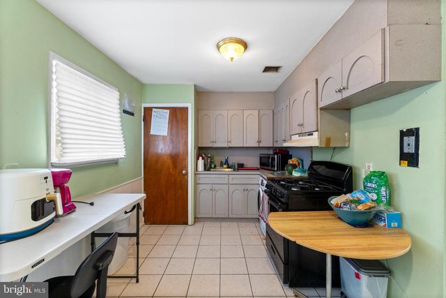 27 SYLVAN LAKE BLVD, Bayville, NJ 08721