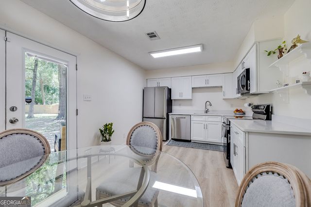 1348 Whitfield Park Drive, Savannah, GA 31406