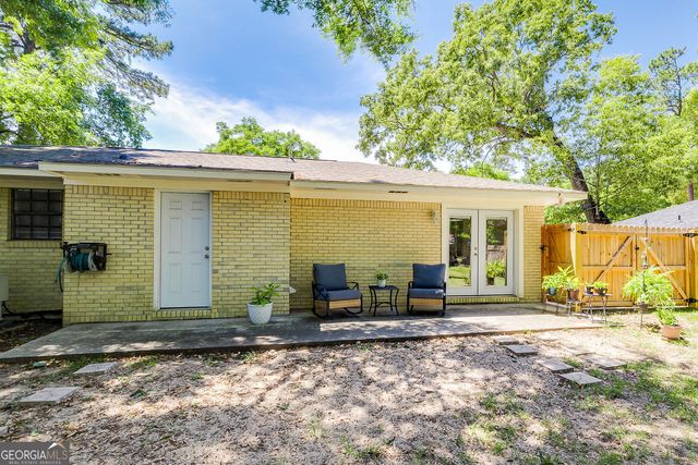 1348 Whitfield Park Drive, Savannah, GA 31406