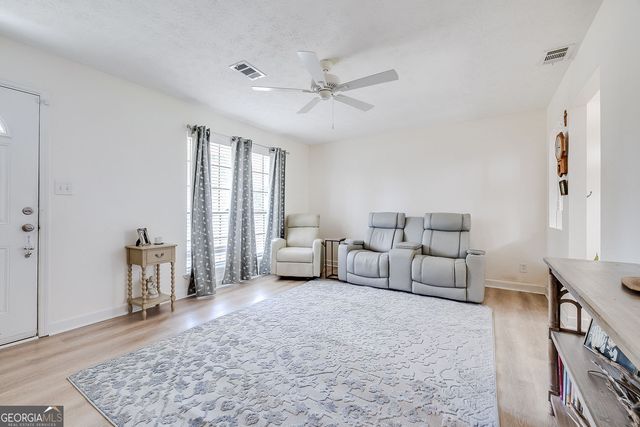 1348 Whitfield Park Drive, Savannah, GA 31406