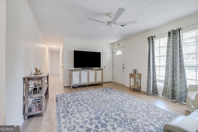 1348 Whitfield Park Drive, Savannah, GA 31406