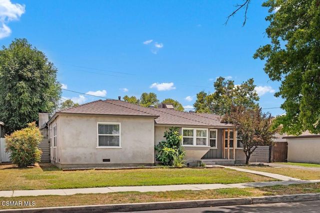 18324 Erwin Street, Tarzana, CA 91335