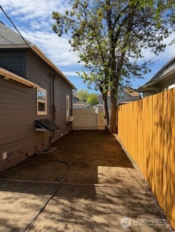 303 Methow Street, Wenatchee, WA 98801