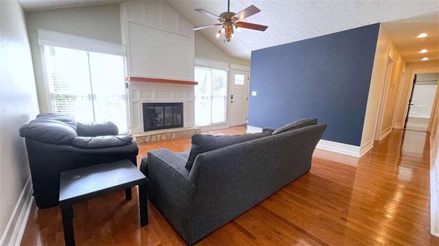 104 Paces Lakes Ridge, Dallas, GA 30157