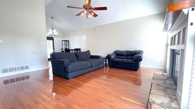 104 Paces Lakes Ridge, Dallas, GA 30157