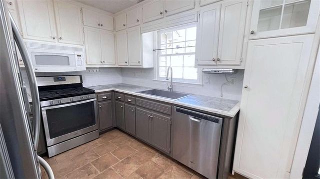 104 Paces Lakes Ridge, Dallas, GA 30157