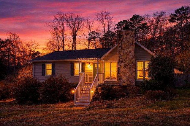 104 Paces Lakes Ridge, Dallas, GA 30157