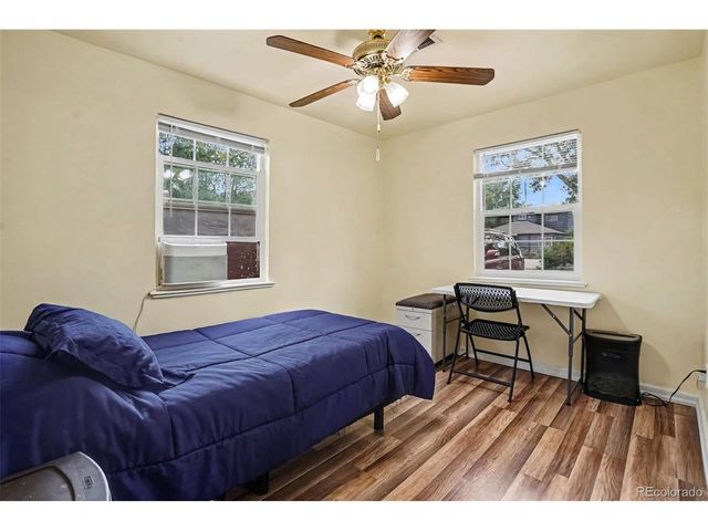 1748 Nome St, Aurora, CO 80010