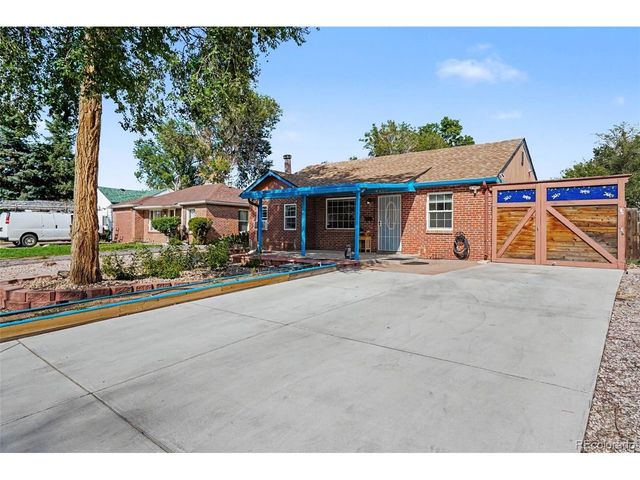 1748 Nome St, Aurora, CO 80010