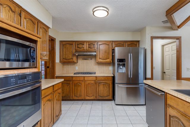 2153 Los Rios Boulevard, Plano, TX 75074