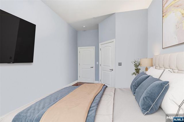 22 Ave At Port Imperial 504, West New York, NJ 07093