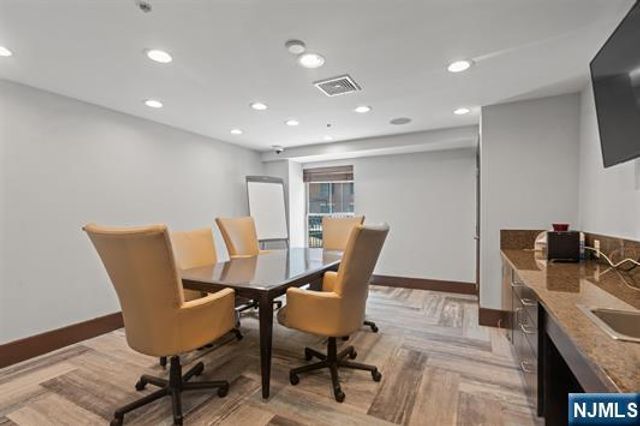 22 Ave At Port Imperial 504, West New York, NJ 07093