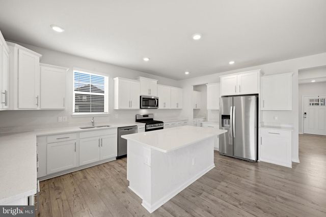 380 NORRIS ST, Berryville, VA 22611