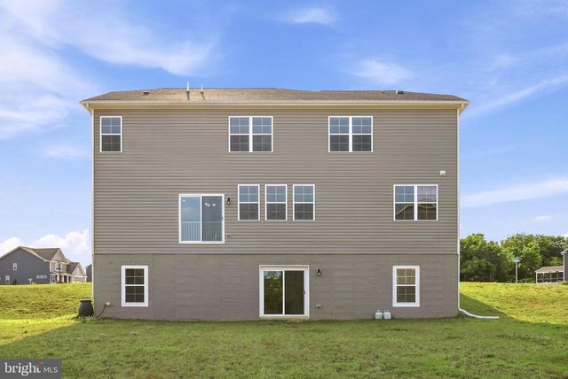 380 NORRIS ST, Berryville, VA 22611