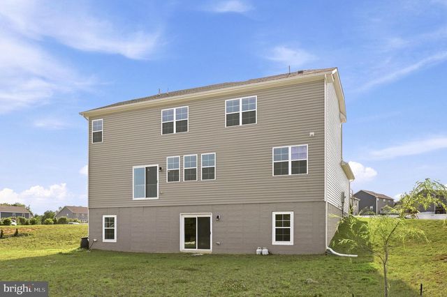 380 NORRIS ST, Berryville, VA 22611