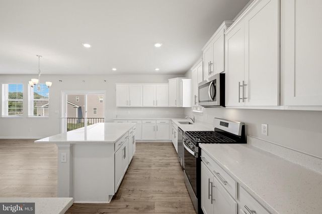 380 NORRIS ST, Berryville, VA 22611