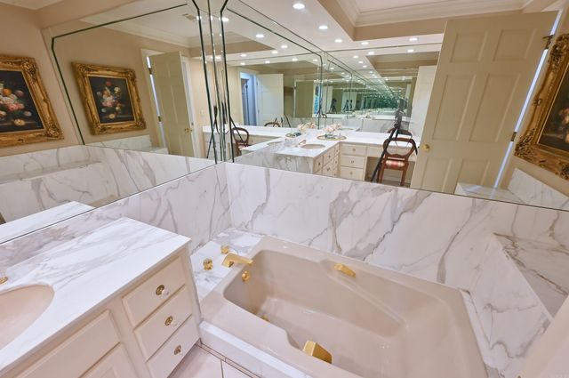 1003 Oakwood Dr, Wynne, AR 72396