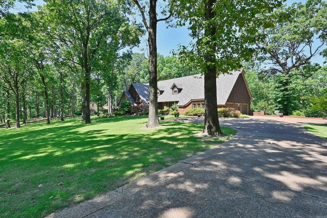 1003 Oakwood Dr, Wynne, AR 72396