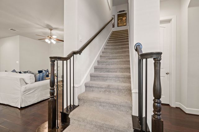 1019 Ivy Charm Way, Arlington, TX 76005