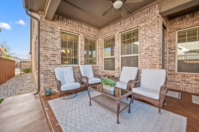 1019 Ivy Charm Way, Arlington, TX 76005