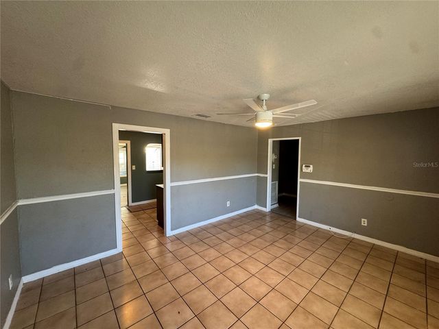 2107 E CRAWFORD STREET, Tampa, FL 33610