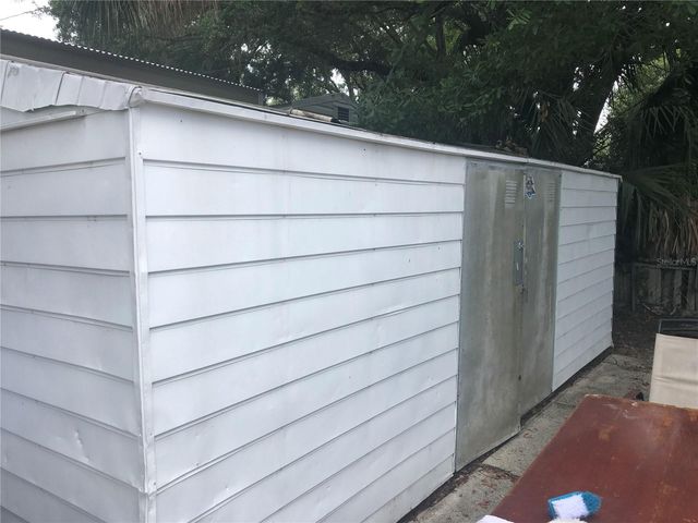 2107 E CRAWFORD STREET, Tampa, FL 33610