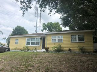 2107 E CRAWFORD STREET, Tampa, FL 33610