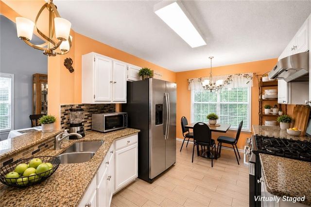 3941 Memorial Parkway NW, Kennesaw, GA 30152
