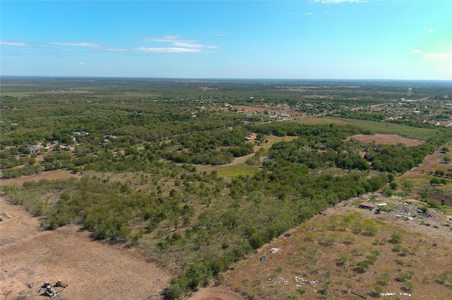 11445 Fm 1854, Dale, TX 78616