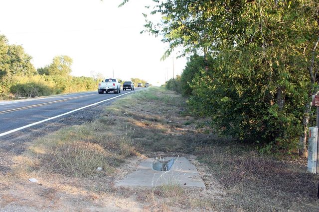11445 Fm 1854, Dale, TX 78616