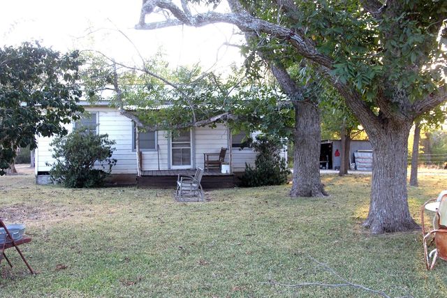 11445 Fm 1854, Dale, TX 78616