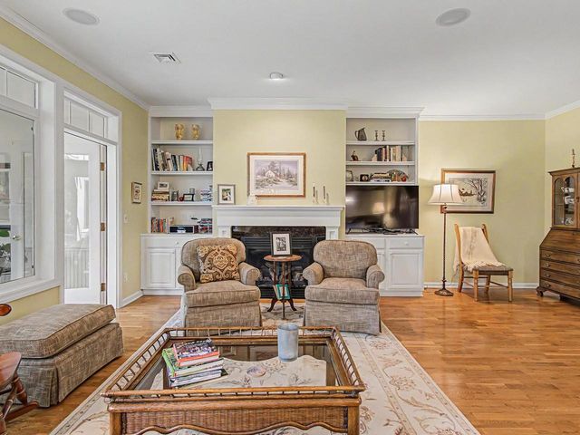 72 Chickadee Circle, South Burlington, VT 05403