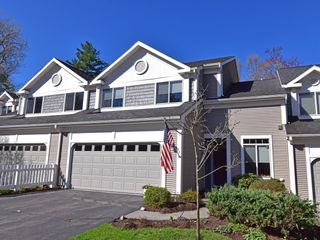 72 Chickadee Circle, South Burlington, VT 05403