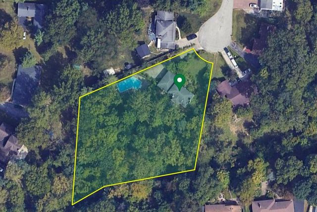 831 Persimmon Place, Columbus, OH 43213