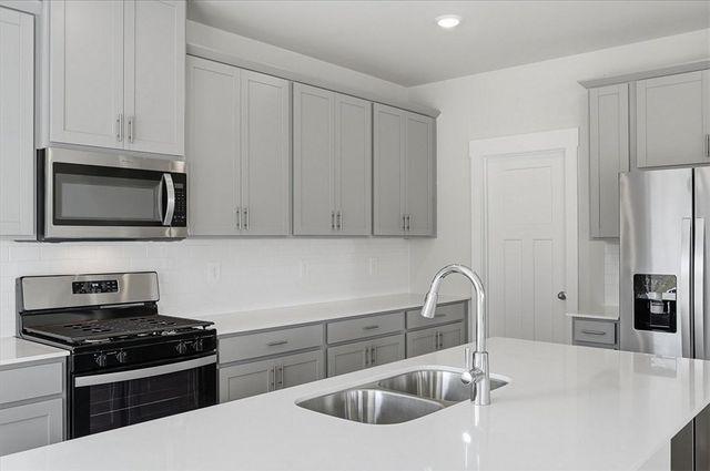 519 Hadlow Street, Greer, SC 29651